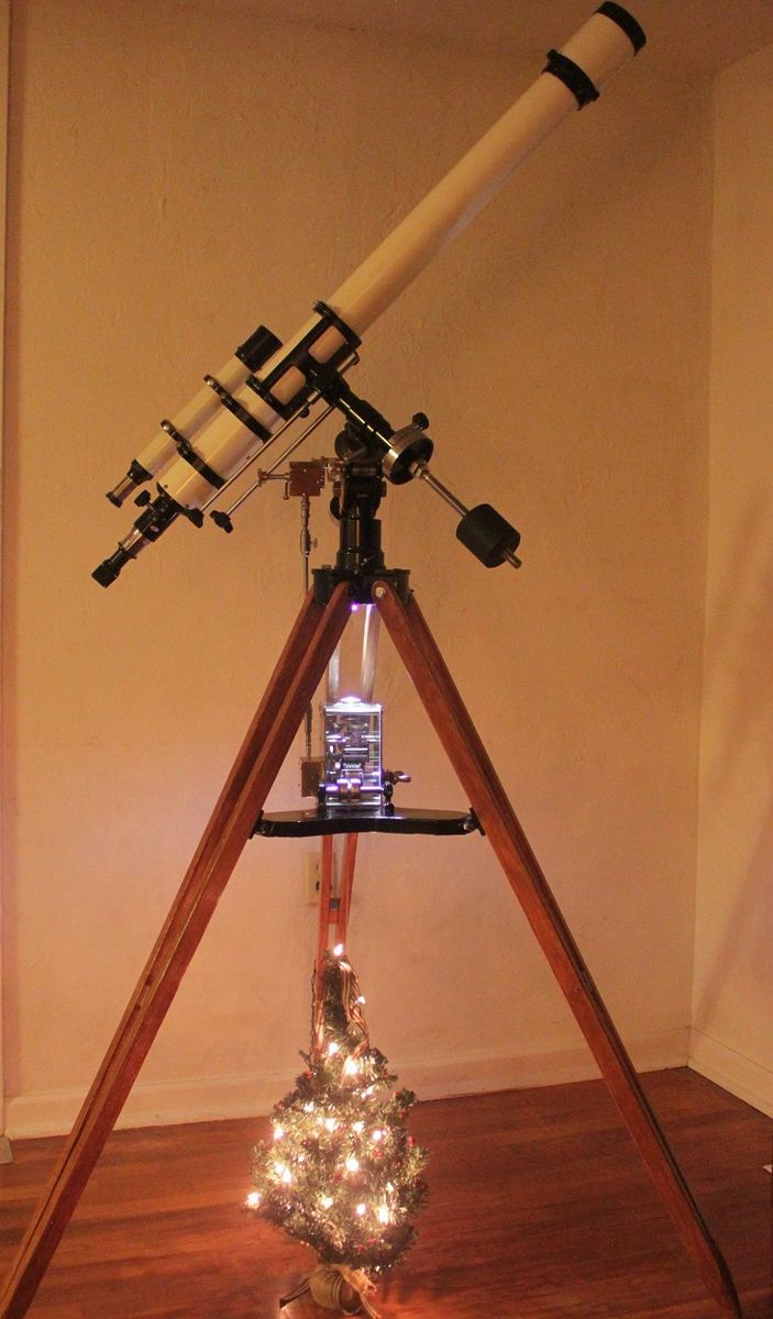 a Christmas Tree under the telescope this year