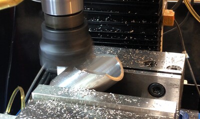 Diagonal cut on the secondary spacer