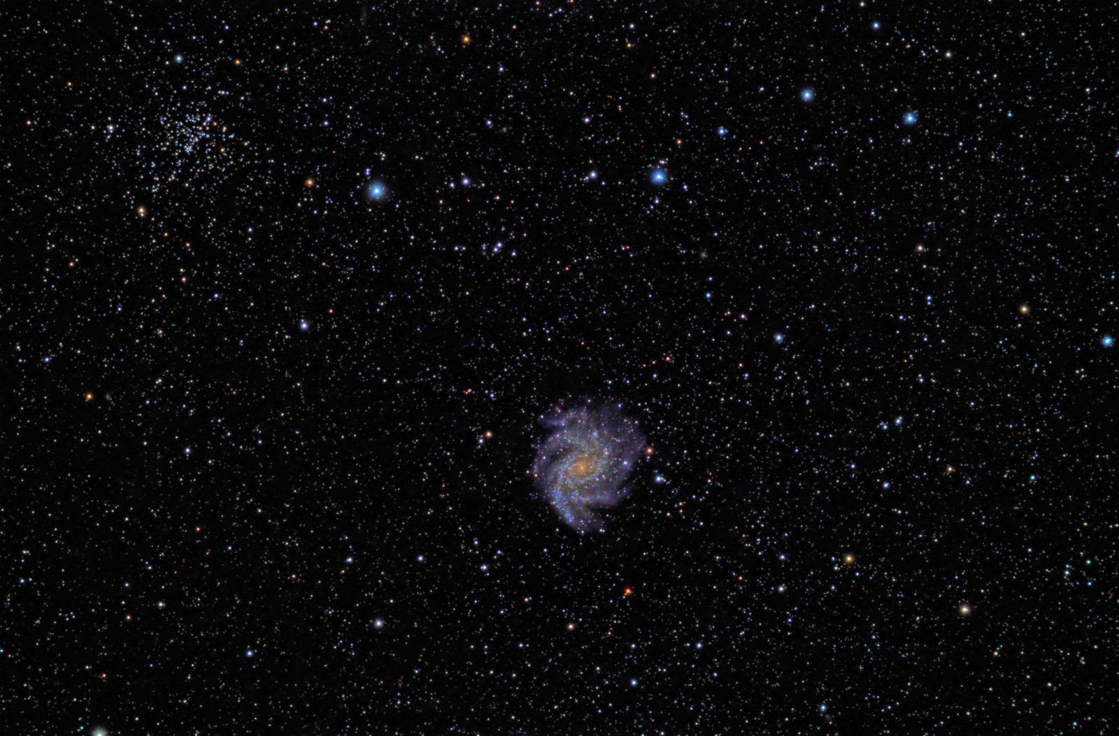 NGC6946 K2 5 8hr wide ST8 3A blended