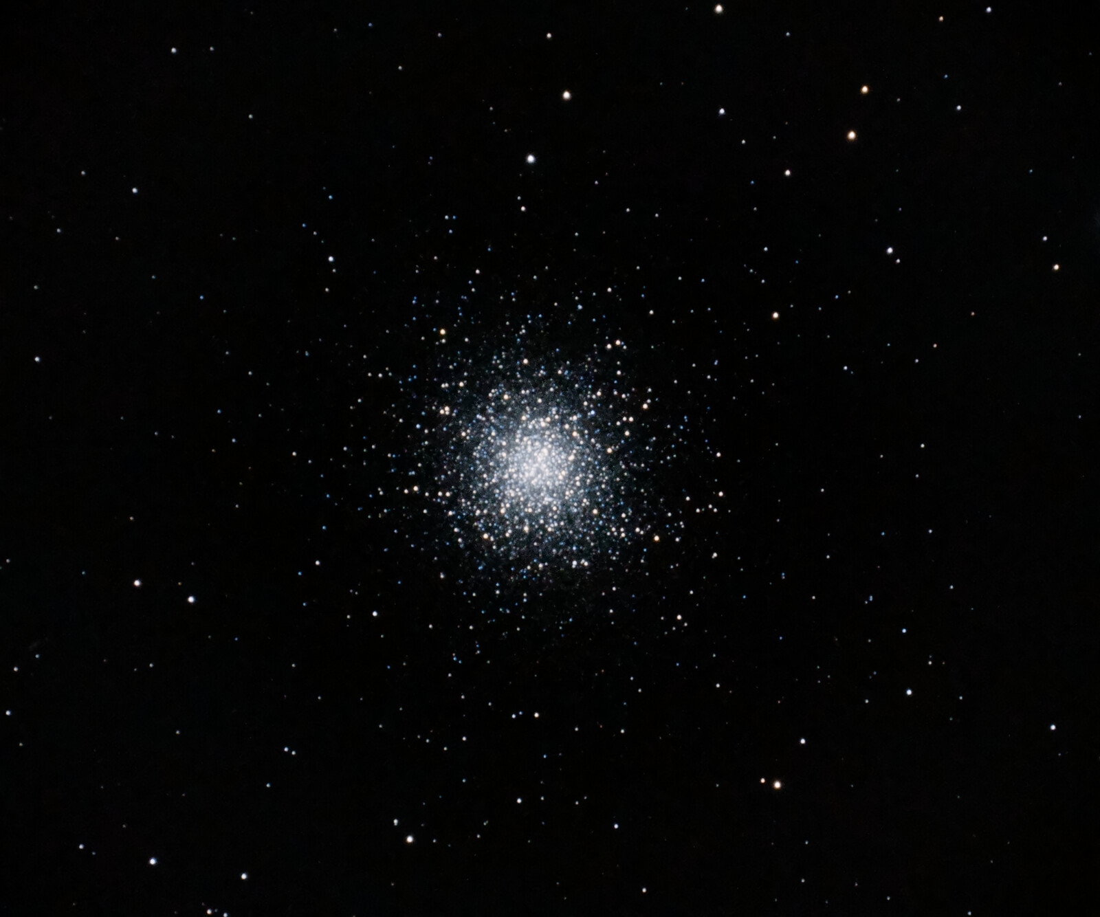Messier 13 (Hercules Globular Cluster)