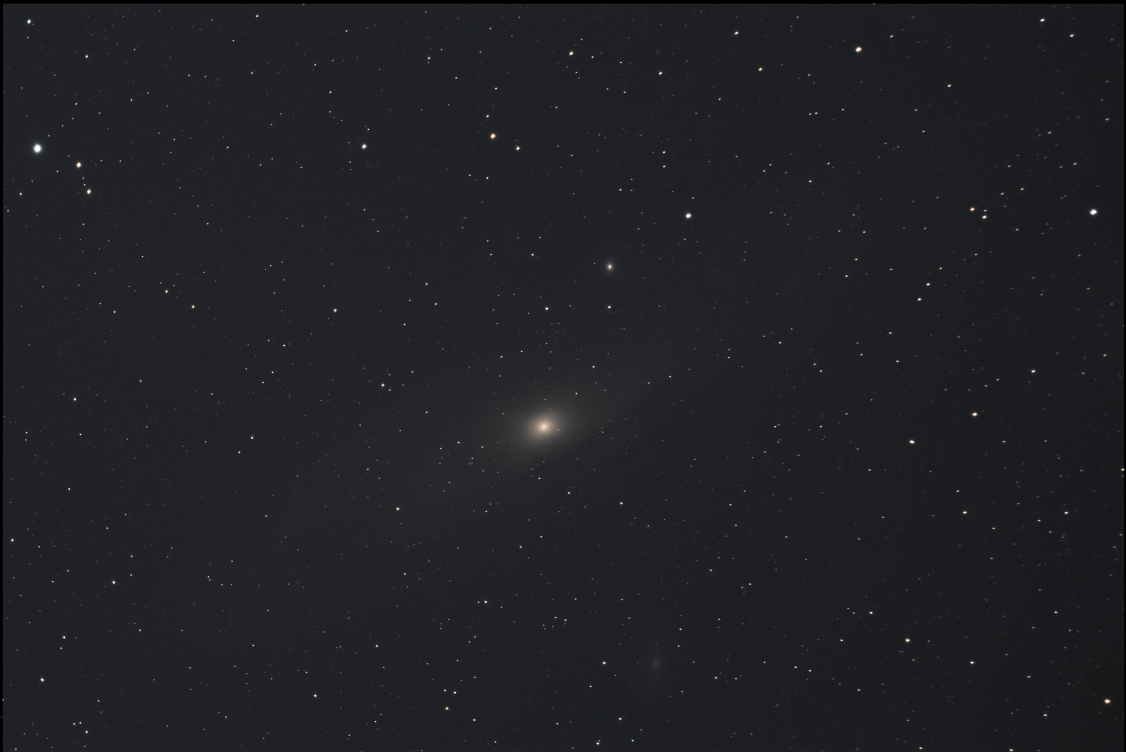 R M31 stacked stretch 1