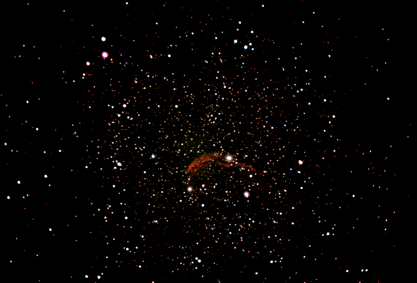 Crescent nebula (ncg 6888) and carbon star RS Cyg.  Stack 68frames 544s