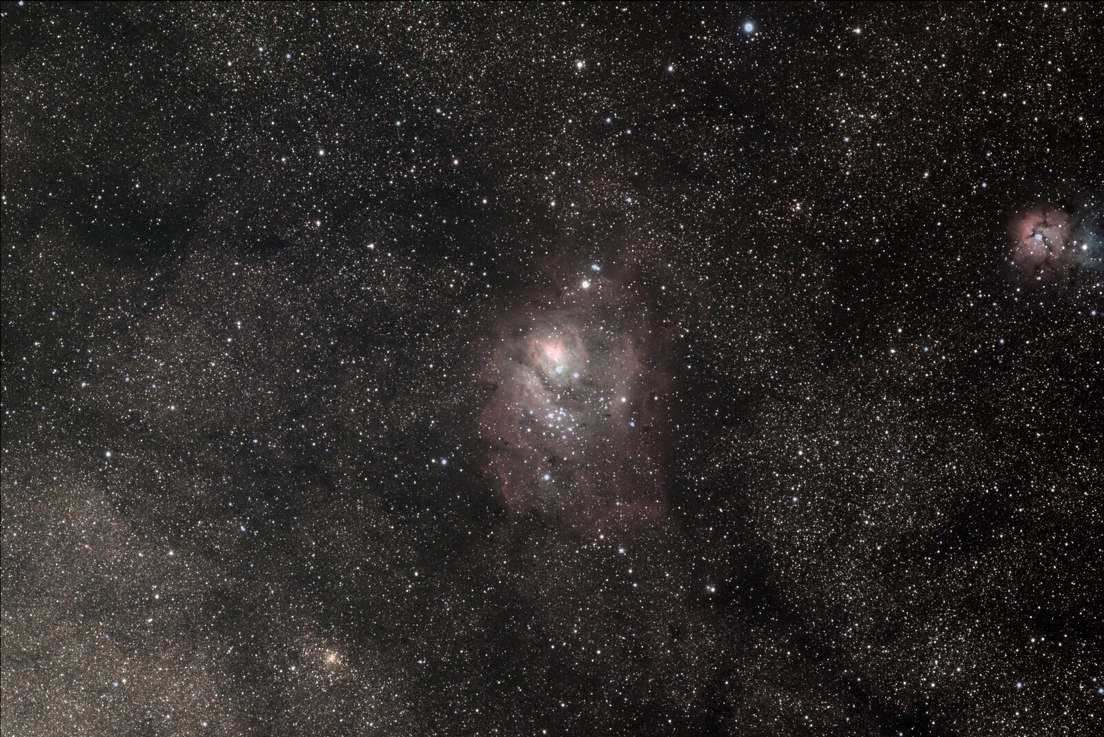 M8 Lagoon Nebula M20 Trifid Nebula 13 Aug 21 Raw