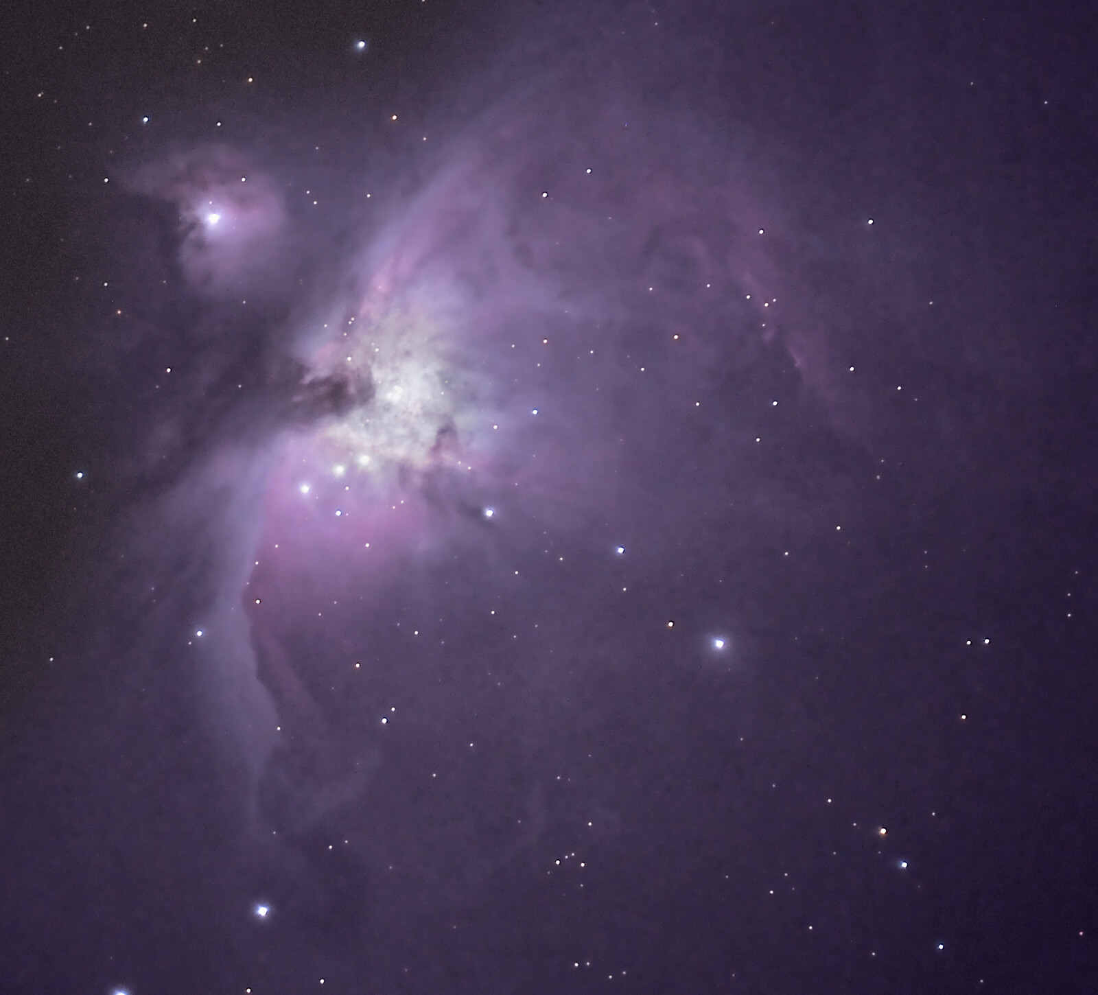 Orion Nebula M42 10-13-21 18x8second Frames ISO600 ES DHL 6" Mak-Newt f4.8 >Oly E-pl5