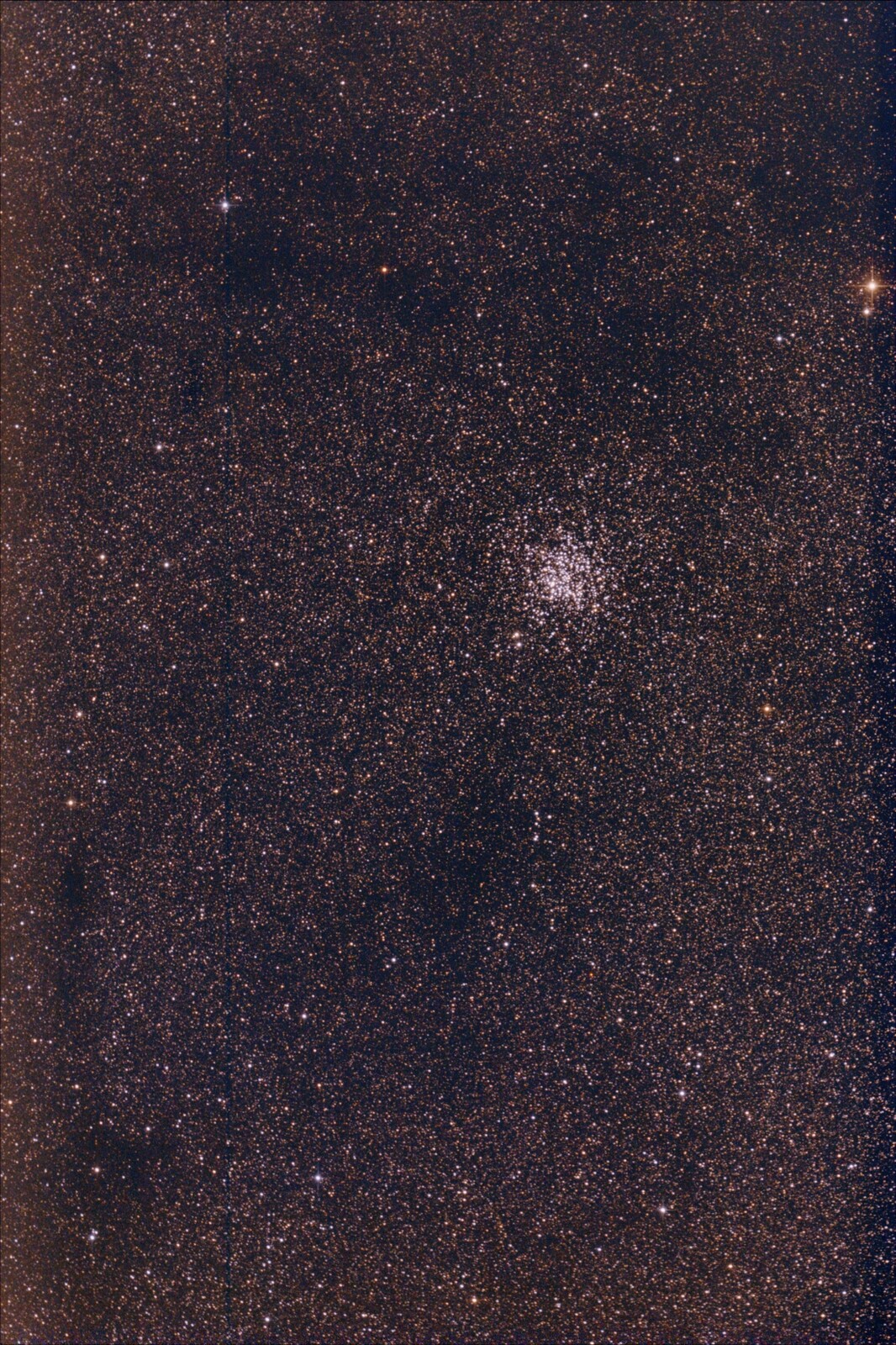 open cluster M11 from July 1st, 2018; only 70x20sec test; 8" f/4 newtonian; mod. Canon 77d; uv_ir filter; bortle 8 industrial area;