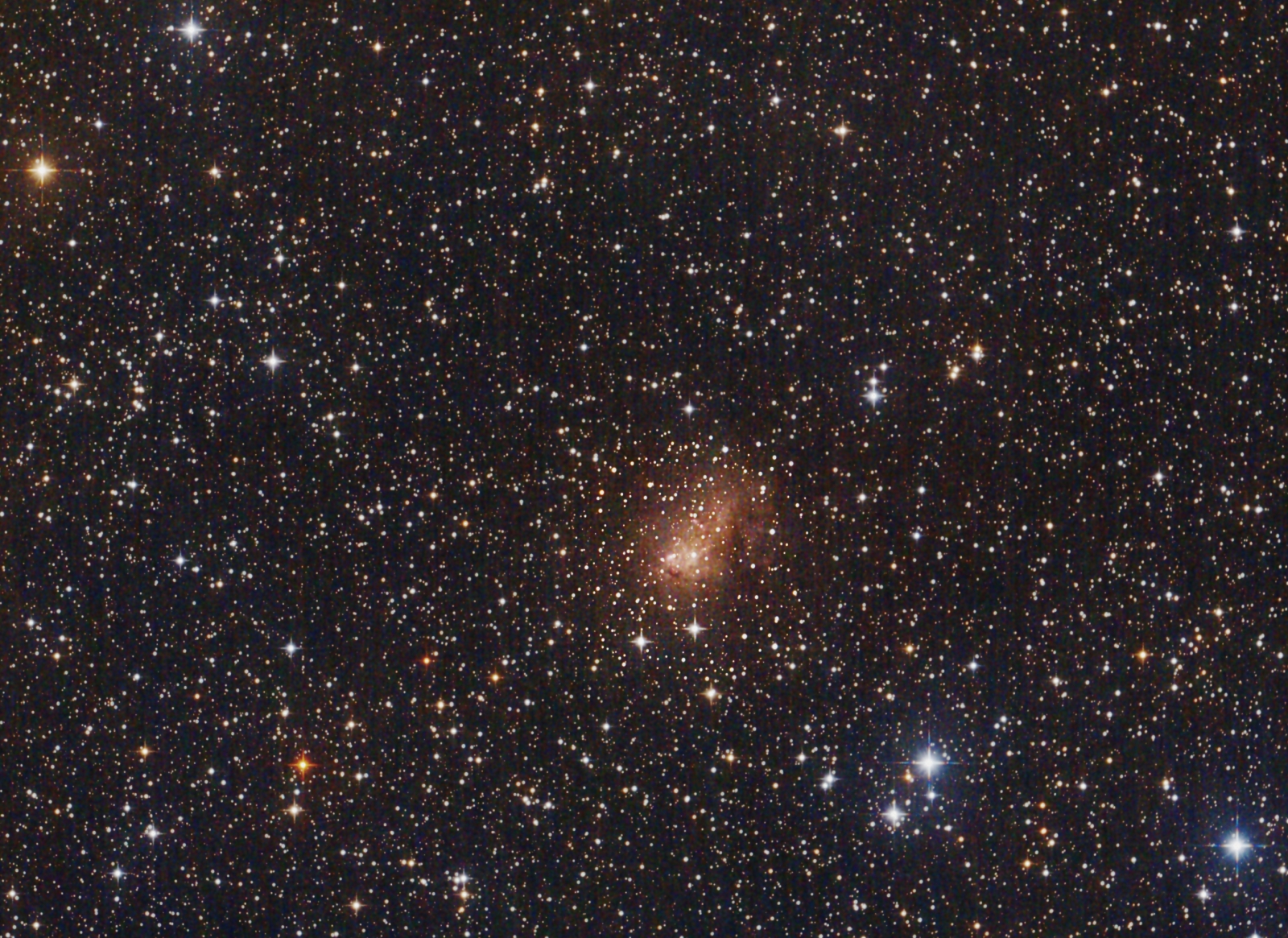 Galaxy IC 10 in Cassiopeia: 8" f/4 newtonian, mod. Canon 600d; no filter; 2h 39 min in 3 min subs