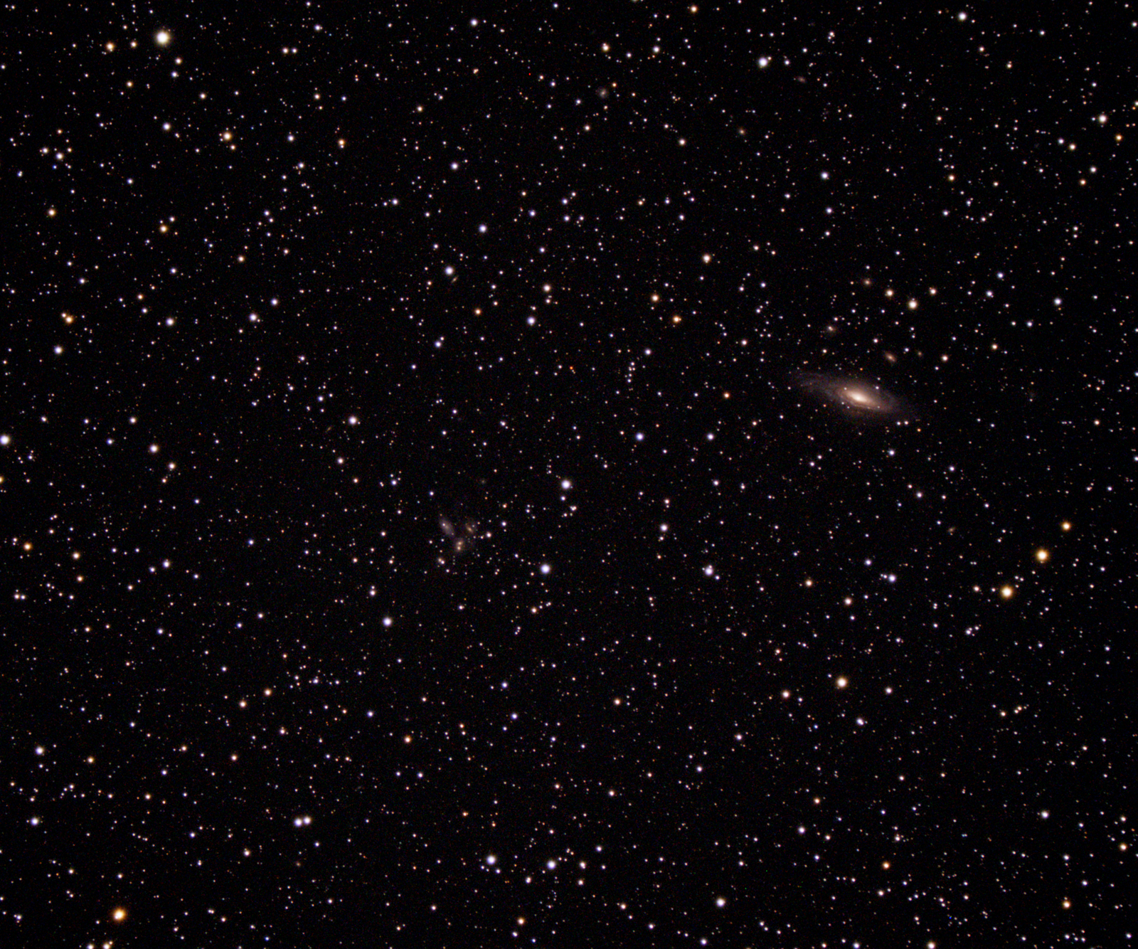 (Stephan's Quintet) Stack 8frames 1440s WithDisplayStretch (Resize)
