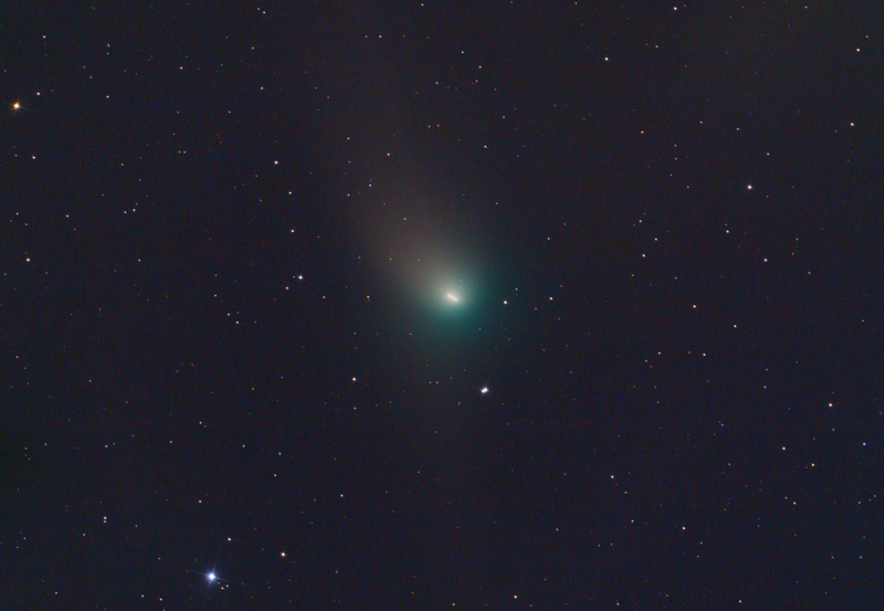 Comet C2022 E3 15sX71 Gain 121 Crop Resize