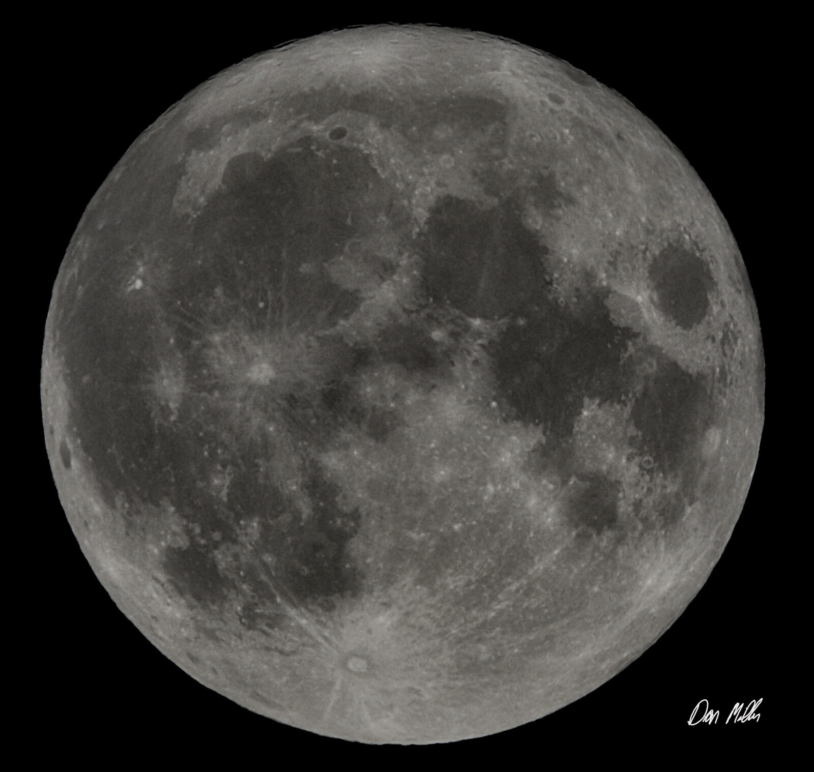 20220811 FullMoon Cropped Signened