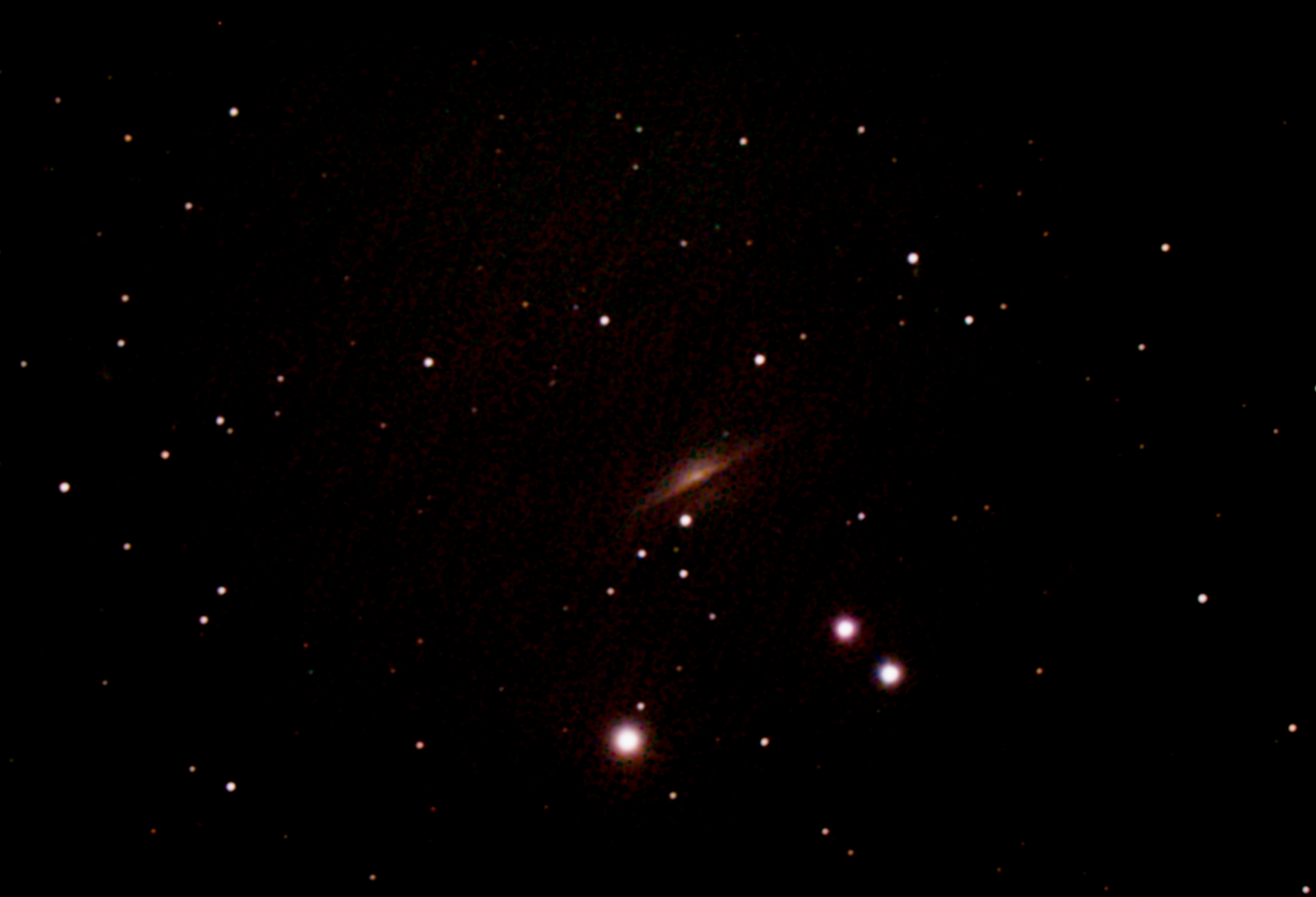 NGC1055 Stack 100frames 1500s WithDisplayStretch crop