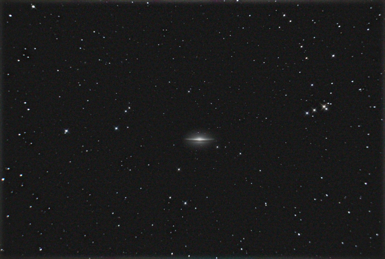 Messier M104 7X60s ISO1600