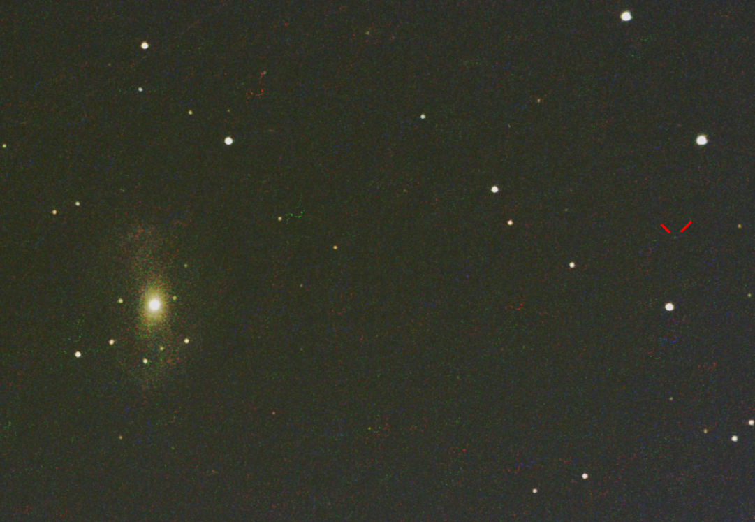 ngc4725 30x8s 340gain Makemake in red