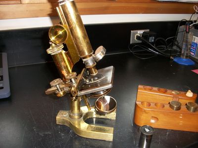 1898 microscope 2