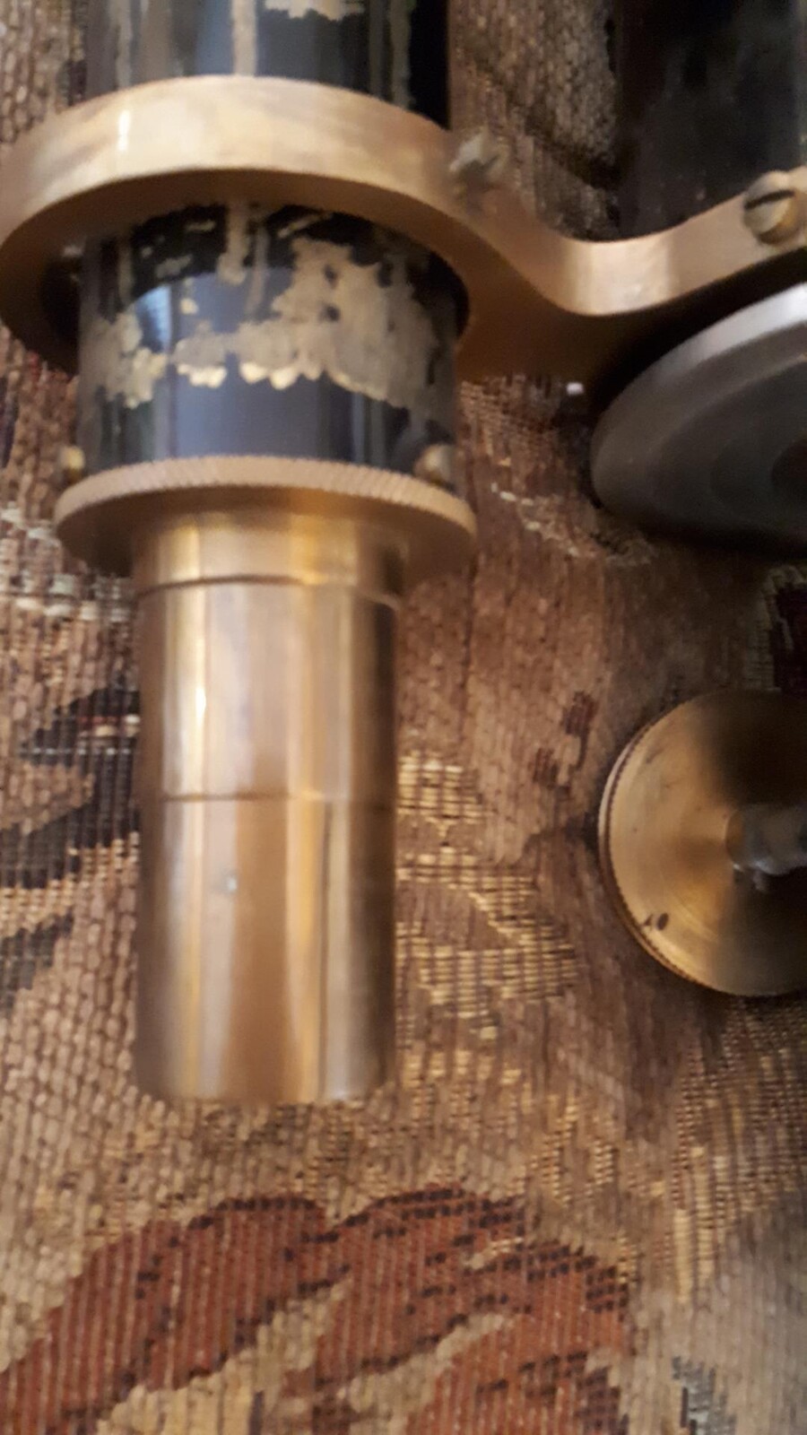 Back view of finderscope