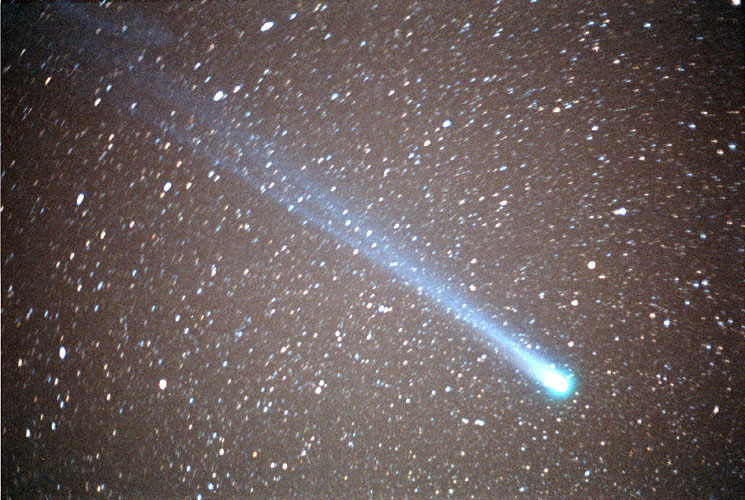 Comet Hyakutake - night of March 25th , 1996