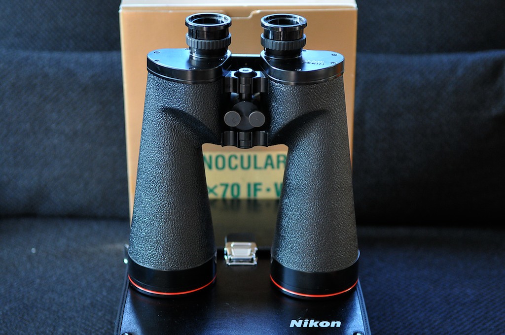 nikon 18x70 binoculars