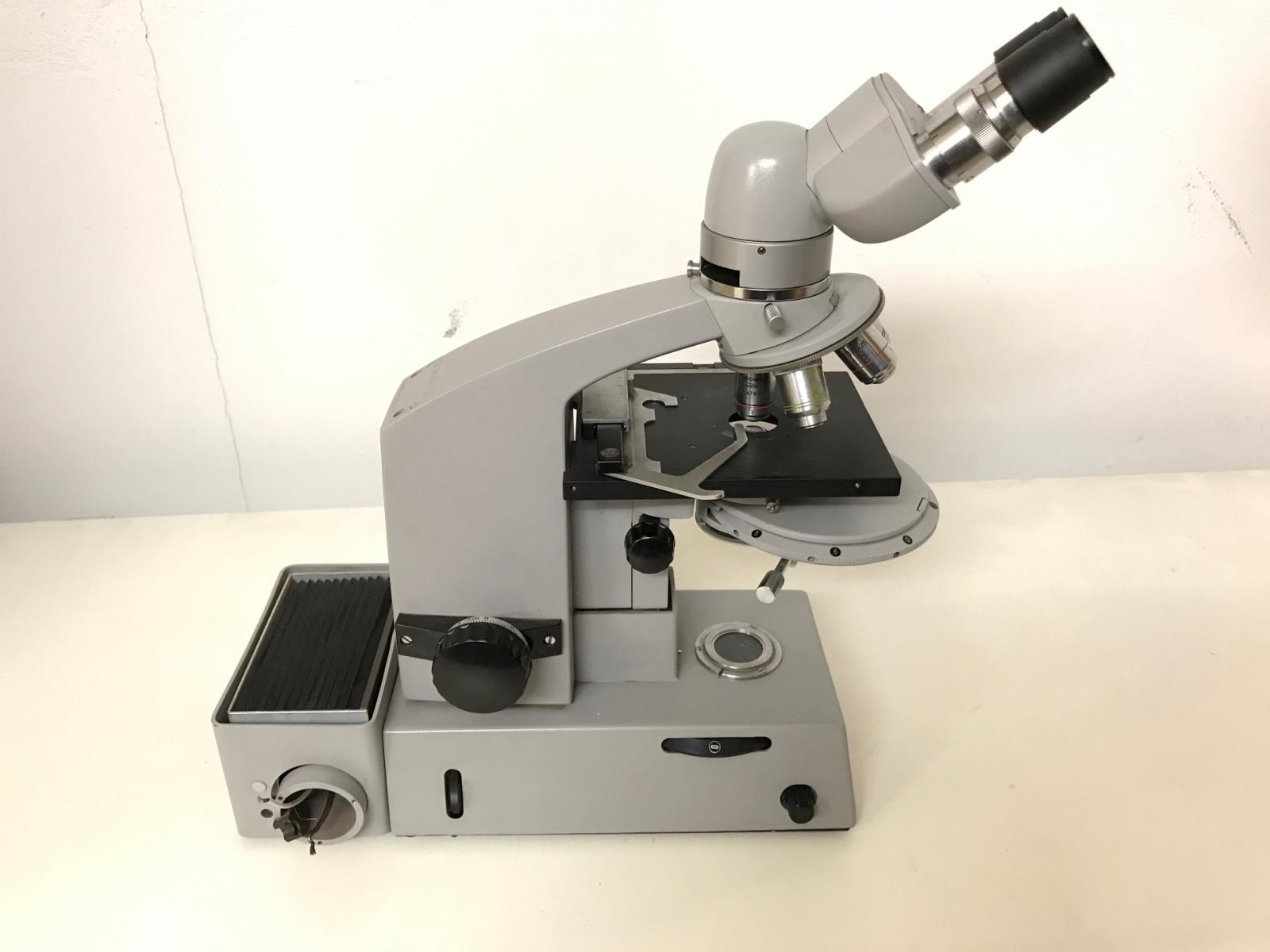 Catalogue de microscope Reichert La Microdurete 1964  Mikroskop micro hardness 