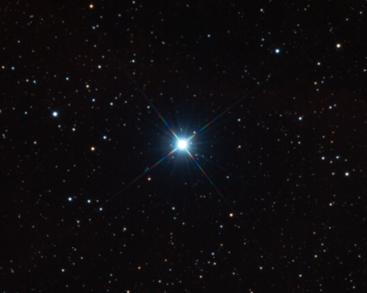 Самые яркие звезды сейчас. Альфа Октанта. Полярная звезда. Сигма звезда.