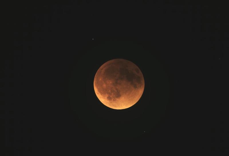 LunarEclipse-05162022-1230am.jpg