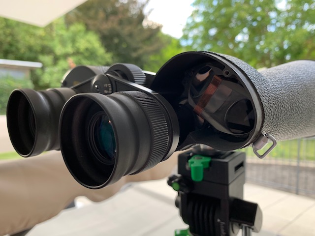 Right eyepiece for diopter adjustment is STUCK - Binoculars - Cloudy Nights