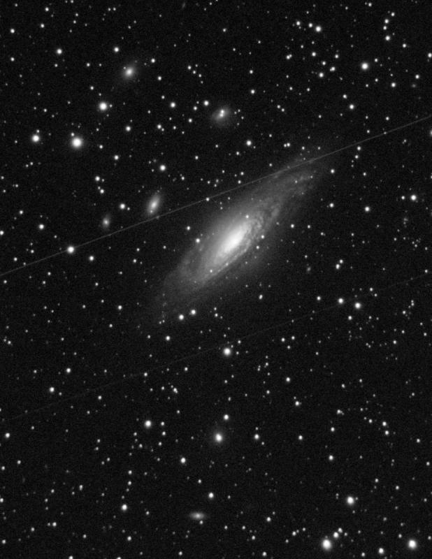 NGC 7331 - Deer Lick G. Group_ZWO ASI533MM Pro_40 x 15,0s = 600s_30_07_2022T02_01_38_CROP.jpg