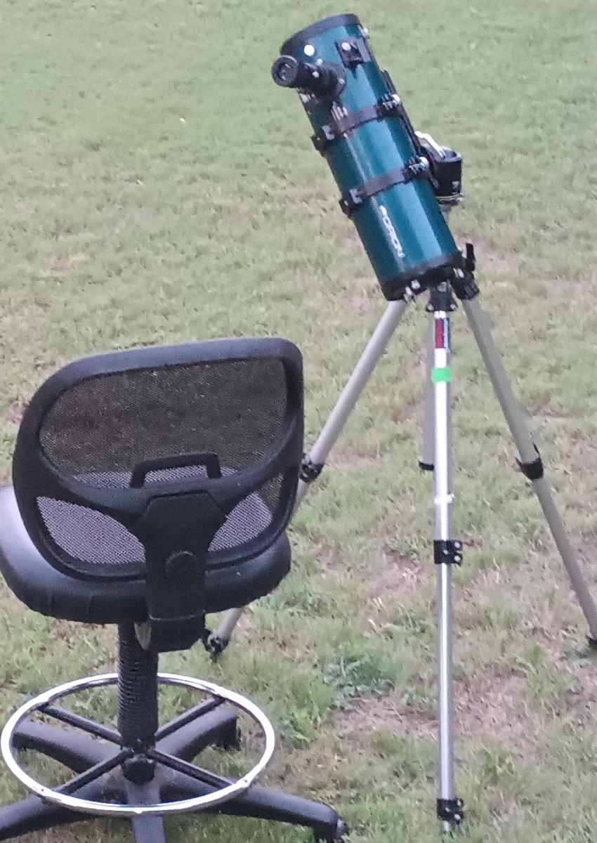 Orion StarBlast Telescope Review (4.5″ and 6″)