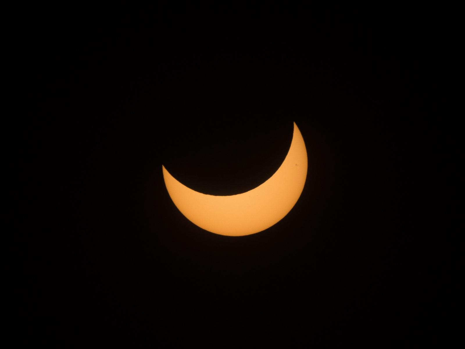 Partial Solar Eclipse 25 Oct 2022 from Moscow - Solar Observing and ...
