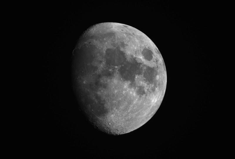 Moon_Nov_14_2021.jpeg