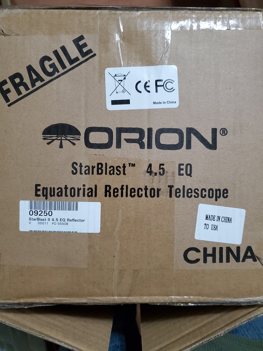 Orion StarBlast 4.5 EQ Reflector Telescope