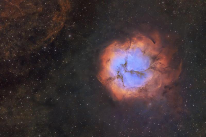 Trifid Nebula (M20)_SHO_HaStars_crop.jpg